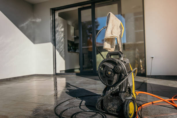 Best Driveway Pressure Washing  in Garden City South, NY